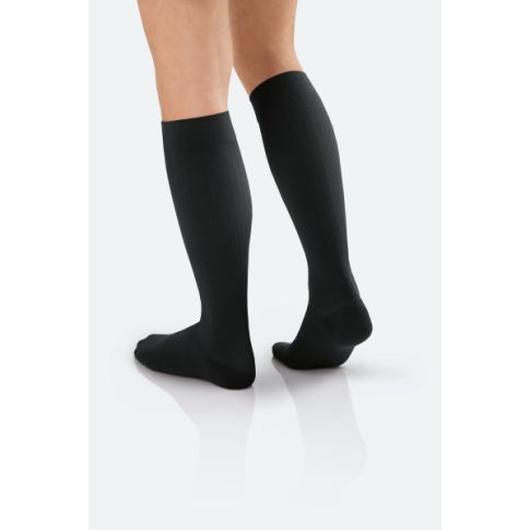 JOBST® Opaque Class 2 Below Knee with Dotted Topband4