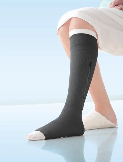 JOBST® UlcerCARE Hosiery Kit1